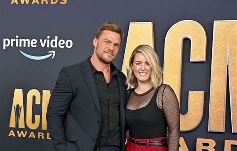 alan richson|alan ritchson and wife.